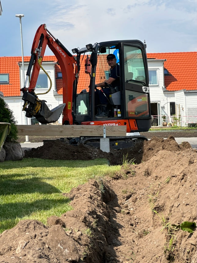 Köp Planterad & Klar Thuja Smaragd 120-140 cm Thujor.se Planterad & Klar